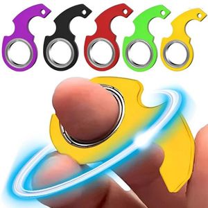Keychains Creative Keychain Fidget Spinner Anxiety Stress Relief Toys Revolve Cool Keyring Relieving Boredom Birthday Gift For Adults Kids