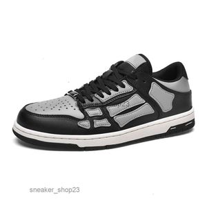 Amiiris 2024 Top High Mens Beyaz Marka Tasarımcı Kemik Tıknaz Ayakkabı Düşük Siyah Skel Sapa Sneaker Aynı Ayakkabılar Üst Düzgün Spor Masası Erkek Kadınlar 5A3X