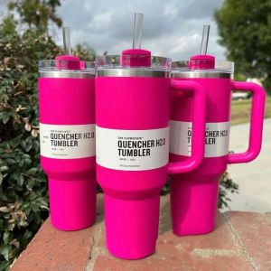 Pink Flamingo Mugs 40oz Mugs Tumbler med handtag isolerade lock Straw rostfritt stål Coffee Termins Cup med logotyp H2.0 koppar