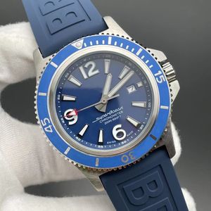 Luxury Men Watch Designer Automatisk mekanisk rörelse Män tittar på 44mm rostfritt stål Lyxig gummiband Sapphire Waterproof Sports Classic Watch Montre