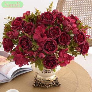 Decorative Flowers Autumn Silk Artificial Flower Rose Wedding Home Decoration High Quality Daisy Bouquet Christmas Party El Arrangement