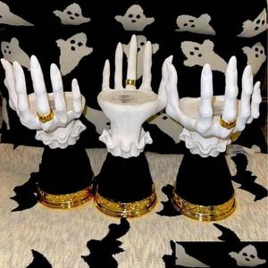 Decoração de festa Halloween Home Decor Castiçal Vara Ferramentas de Resina Horror Bruxa Forma de Mão Castiçal 906 Drop Delivery Home Garde Dhgah