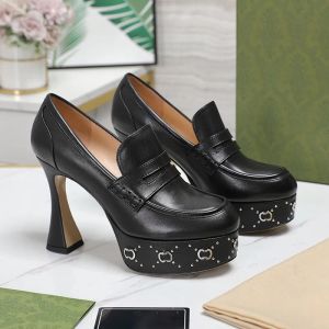 Top designer de alta qualidade mocassins de couro preto mulheres designers bomba de salto escritório mocassins senhora vestido sapato bombas oxfords