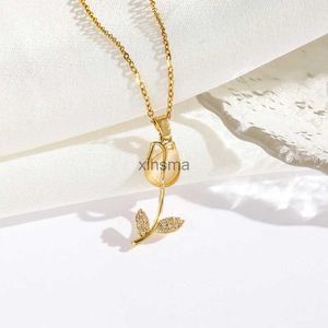 Chokers Elegant Crystal Flower Tulpan Women Necklace Jewelry Pendant Chain Choker Korean Party Wedding Office Uttalande Presenttillbehör YQ240201