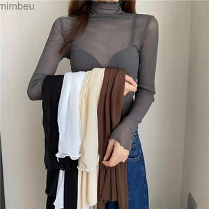 Koszulka damska seksowna koszulka Kobiety Wyglądaj przez przezroczyste topy siatki długie rękaw Sheer Slim Ladies Solid Turtleeck Silk T-Shirt Lace Crop Top L240201