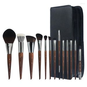 Pennelli per trucco Pennelli CBS Brush-M Series Pennelli professionali per capelli sintetici Set portatile da 13 pezzi Strumenti per polvere