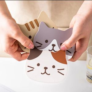 Tapetes de mesa em forma de gato de desenho animado, porta-copos de silicone com isolamento térmico, almofadas antiderrapantes para canecas, acessórios de cozinha de jantar