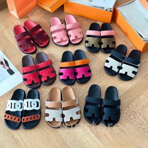 Designer Slippers Sandals Classic Flat Sandal Leather multicolour Bottom Flip Flops Couple Comfortable Sandals Rubber Casual Beach Slipper