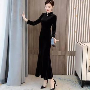 Vestidos casuais mulheres melhoradas qipao vestido outono inverno estilo chinês bordado diário estilo ocidental vermelho largo senhora luz luxo