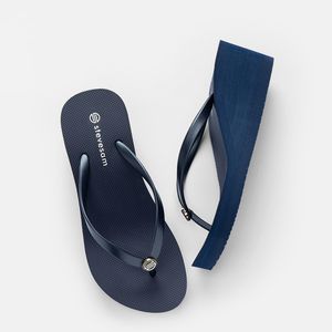 Tasarımcı Sandalet Kadın Slaytlar Düz kaydırıcılar Yaz Klasik Konforlu Açık Havuz Plaj Flip Flops Bayanlar Terlik 6cm