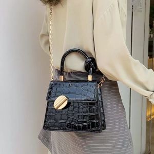 21 Fashion New Tote bag Quality Leather Womens Designer Handbag Crocodile pattern Chain Shoulder Messenger Bag Bolsos Mujer Sport&Outdoor Packs Bags)