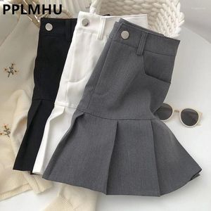 Spódnice duże 5xl plisowana spódnica kobiety Y2K w stylu preppy biały mini mundury bezpieczeństwo Summer Silny seksowne krótkie kawaii czarne