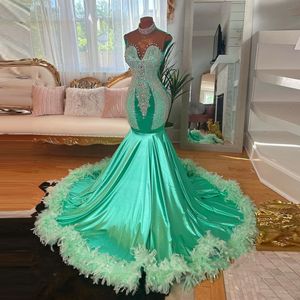 Luxury Green Mermaid Prom -klänningar 2024 Pärlor Crystal Sleeveless Graduation Party klänningar Födelsedagsklänning Robe de Bal Formal Eveing ​​Gown