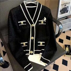 Jumper Designer Cardigan Weaters Womens Shirts Classic Letter Prints Fashion Sweaters Casual Long Sleeve Sticket Jackor Famkläder