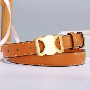 Designerbälten för kvinnor Luxury Belt Smooth Buckle Belt Retro Design Tunna midjebälten för män Kvinnors bredd 2,5 cm äkta Cowhide 3 Färg Valfri hög kvalitet