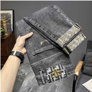 Men's Jeans designer Black and white new elastic slim fitting small straight tube men's jeans H612 UTXt