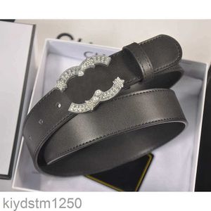 Cintura di design di alta qualità Donna di lusso Moda Diamante Perla Set Larghezza 3,3 cm Cintura classica da uomo casual da donna Jeans Cinture eleganti E7GR