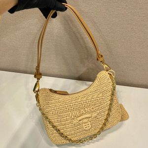 미니 SAC EN Crochet Re Edition Naturel 1BC204 삼각형 가방 디자이너 가방 가방 숄더 백 겨드랑이 가방 FIL EFFET RAPHIA SPERECTION FINE AU Crochet Porte Cles Amovible