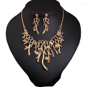 Pendant Necklaces Rhinestone Pearl Branch Short Necklace And Earrings Suite Women's Dress Dinner Party Fashion Ornament