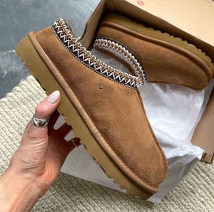 Pantofole Tasman Ugglisug Australia Stivali firmati Pantofola Tazz di lusso Uomo Donna Neve Mini Caviglia Breve Pelle d'anatra Stivali invernali con plateau Marrone