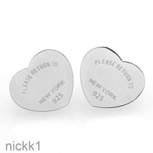 Fashion Jewelry Stud New 925 Sterling Silver Heart Heart Attractive Elegance Temperament Earrings for Men Women Designer Earrings with Packaging NYK5