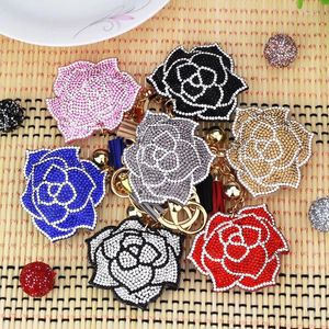 Keychains Creative Rose Rhinestone Flanell Metal Women's Bag Keychain Handgjorda grossistförsörjningar Födelsedagspresent