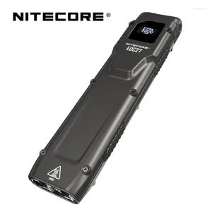 懐中電灯トーチnitecore edc27 3000ルーメンUSB-C充電式戦術懐中電灯ミニキーチェーンライトEDCトーチがリオンバッテリーに組み込まれています