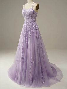 2024 Elegant Light Purple Evening Bankettklänning för kvinnor spaghtti remmar spetsar applikationer tyll a-line prom formell party klänningar mantel de soiree