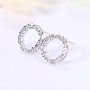 Brincos chiques para mulheres, acessórios vestíveis diários com deslumbrante pequena zircônia, delicado design elegante, joias versáteis