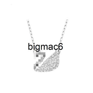 Fashion Womens Pendant Necklace Light Y2K White Crystal Swan Necklacegifts for Girls