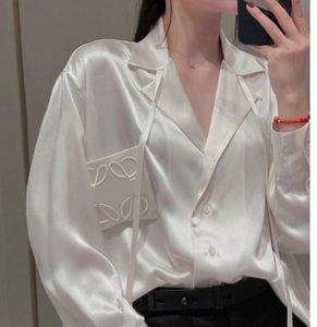 Women Silk Shirts Blouses Mens Designer Tshirts With Letters Embroidery Fashion Long Sleeve Tee Casual Tops Fall Clothes Black White Designer Fashion436