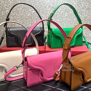 Designer Shoulder Bag Lambskin Flap Bag 28 CM Underarm Bag luxury handbag Dinner bag With box LVA02