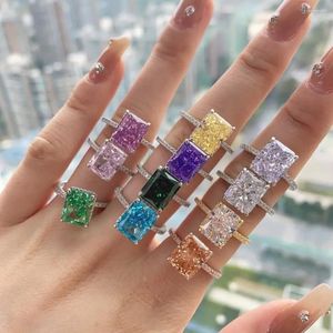 Klusterringar 925 Sterling Silver Ring Woman French Super Flash Square Diamond 8a Ice Flower Cut Zirconia Simulation High Jewelry