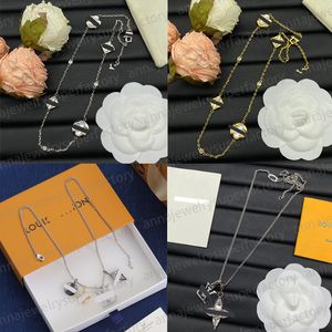 2024 Designer-Halsketten mit klassischem L-Serie-Anhänger für Damen, Buchstabe Weiß Fritillaria, 18 Karat Roségold, beliebte Diamant-Halskette, Luxus-Schmuckgeschenk
