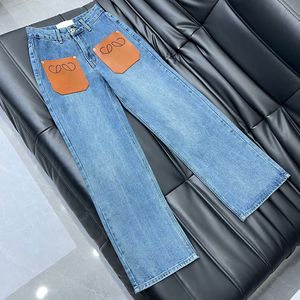 Läder lapptäcke kvinnor jeans jean byxor lyxig designer denim byxor avslappnade dagliga raka jeans