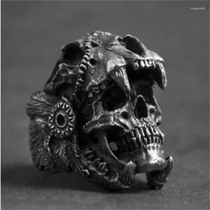 Cluster Rings Cool Fashion Boy Skull Knight Ring Smycken och Gothic Steampunk Men's Devil Party grossist