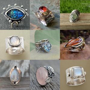 Cluster Rings Vintage Tibetan Moonstone Big Healing Crystal For Women Boho Antique Indian Ring Fine Jewelry Girls Ladies Gifts