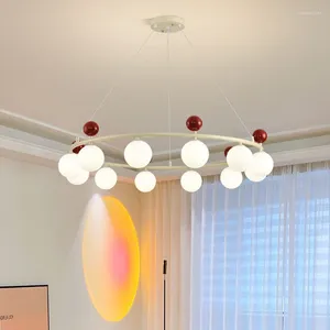Lampy wiszące styl żyrandole domowe białe szkło kolorowe metalowe dynamiczne oświetlenie piękności do salonu jadalnia sklep g9 żarówka