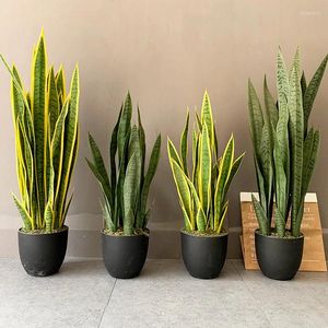 Flores decorativas Plantas Verdes Tropicais Grande Árvore Artificial em Vaso Falso Tigre Piran Sansevieria Piso Bonsai para Varanda de Escritório em Casa