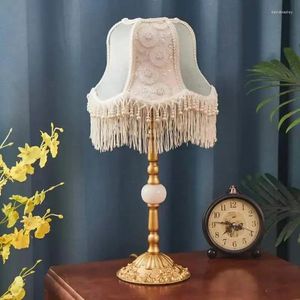 Lampy stołowe francuskie retro klasyczna kryształowa lampa frędzla LED Gold Luster Atmosfera Różowe światła biurka dla dziewcząt Księżniczka