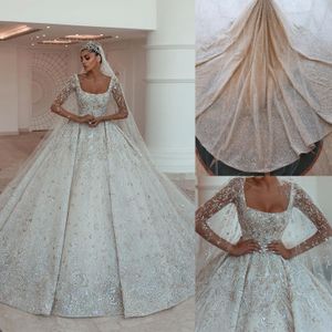 Abiti da sposa di lusso principessa Perline di cristallo Colletto quadrato Manica lunga vestido de novia Abiti da sposa da sposa Realizzati su misura