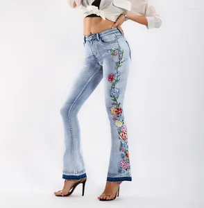 Women's Jeans Size S-4XL Elastic Flower Embroidered Flare Womens Retro Style Bell Bottom Skinny Autumn Denim Pants Women