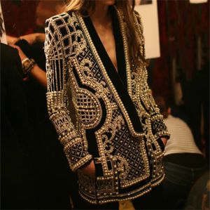 2024 Women Coats lata wczesna jesienna zima kolekcja płaszcza stylowe żeńskie koraliki sznurkowe Blazer Long Rękaw V-dół Vintabe Perły Haftowe luksusowy płaszcz