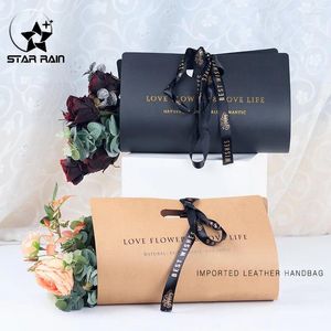 Gift Wrap 2024 Creative Flower Packaging Kraft Paper Florist Bouquet Decor Handbags Portable Box Packing Cardboards Party Favors