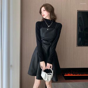 Casual Dresses French Style A Line Dress for Women Elegant Bottoming Leather Sexy Clubwear Spaghetti Strap and Shirt Topps Black Party