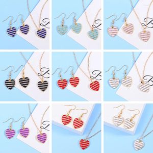 Kolczyki naszyjne Zestaw 3PCS Charm Striped Enamila Kryształ dla kobiet Choker Prezenty biżuterii Zestawy Hurtowe