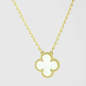 Designer Designer Plated Clover Womens Fashion 15Mm Flowers Four-Leaf Cleef Pendant Necklace Jewelry For Neck Gold Chain Necklaces s