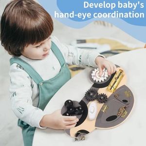 Montessori Baby Car Busy Board Kids Teaching Aids Intelligence Unlocking Block 2 year old 3 early education 240131