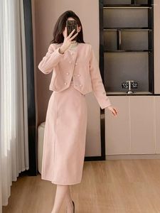 Vestido de duas peças de alta qualidade rosa elegante feminino terno jaqueta saia 2024 outono e inverno estilo francês casaco de lã top conjunto de duas peças