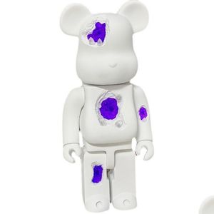 Jogos de filmes 400% Bearbrick A resina da erosão destrói urso de cristal Figuras de moda brinquedo para colecionadores Berbrick Art Work Model Dec Dhzys